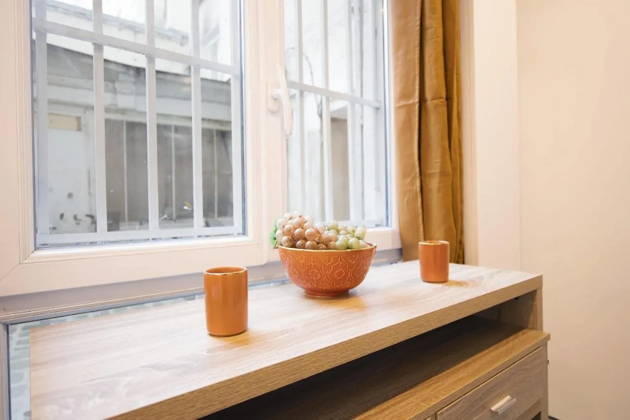 Apartamento Guestready - Studio With Jacuzzi In The 10 Th París