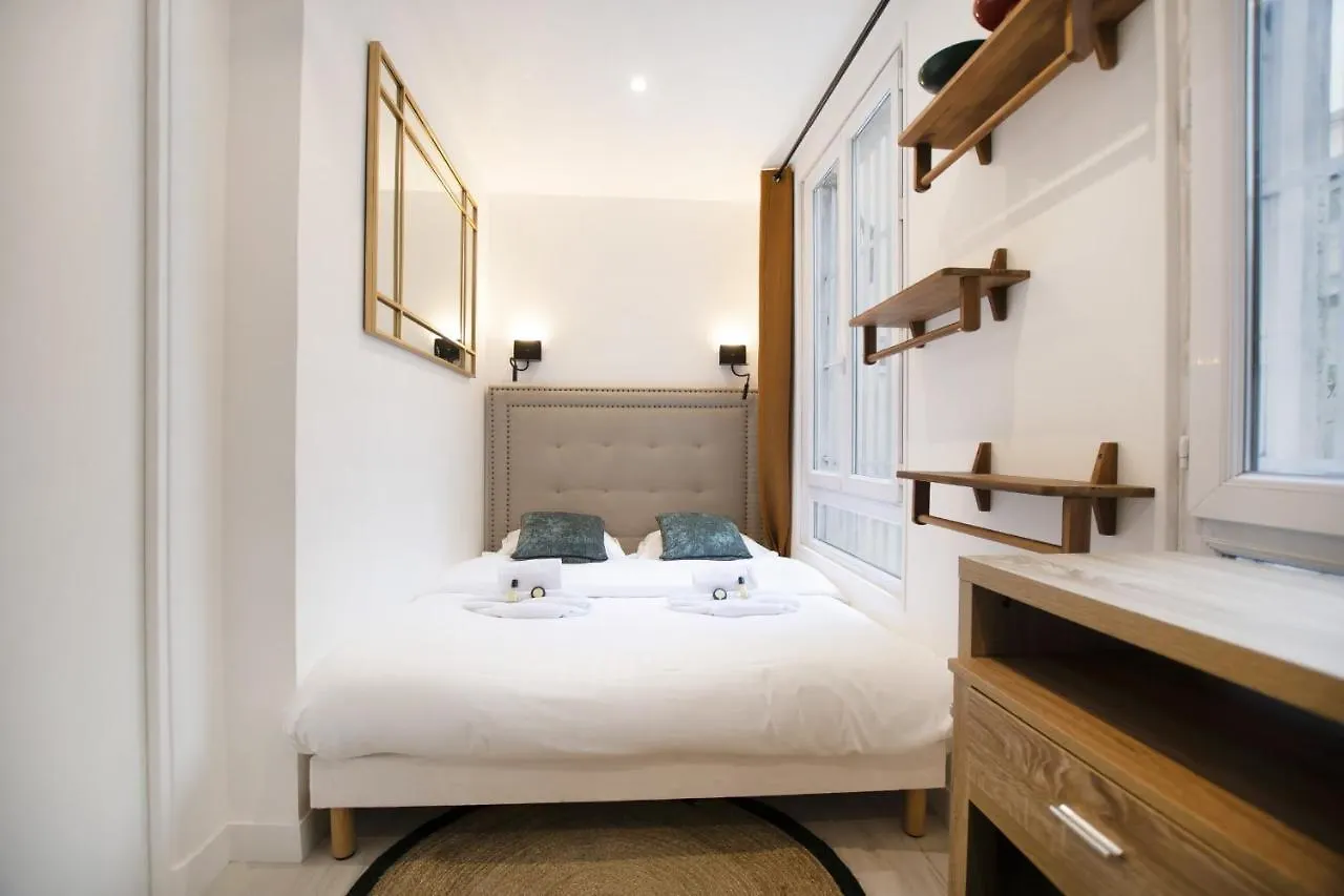 Guestready - Studio With Jacuzzi In The 10 Th Lejlighed Paris